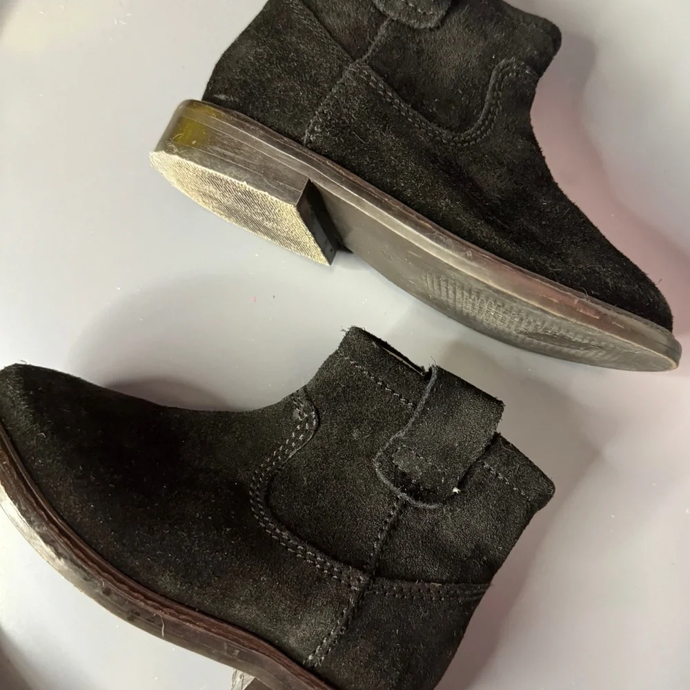 H&M Kids Black Suede Ankle Boots Size 7.5 Chelsea Booties Hook Loop Western